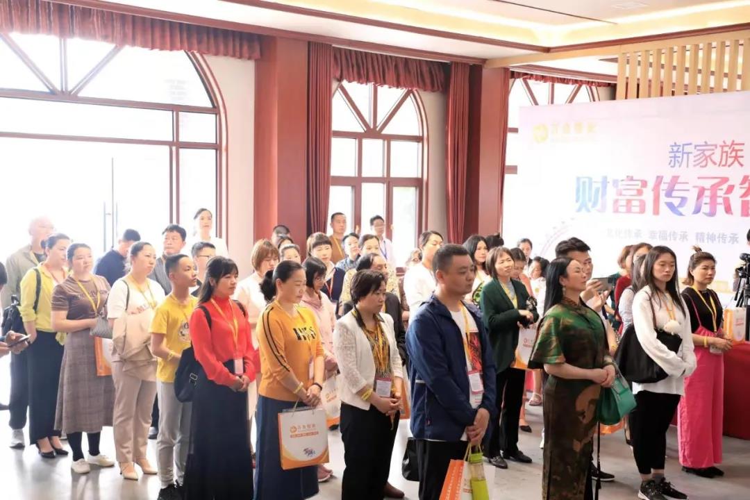 喜訊丨萬合恒業(yè)創(chuàng)研實訓(xùn)基地在湘都生態(tài)園正式揭牌落成！